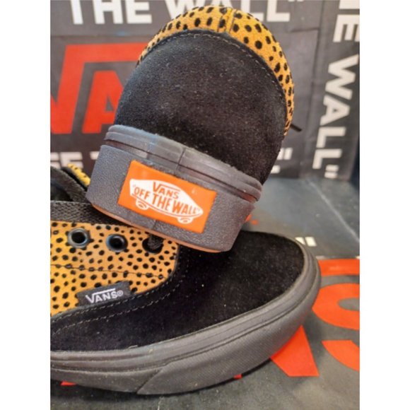 Vans Comfycush Era Tiny Cheetah Black Suede Shoes Mens 4/Women's 5.5 VN0A3WM9VWS - Picture 11 of 12
